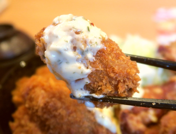 ちょ ガストの牡蠣フライ丼 なにしてんの 特盛カキからドーーン が強欲仕様すぎてウケるｗｗ Mitok ミトク