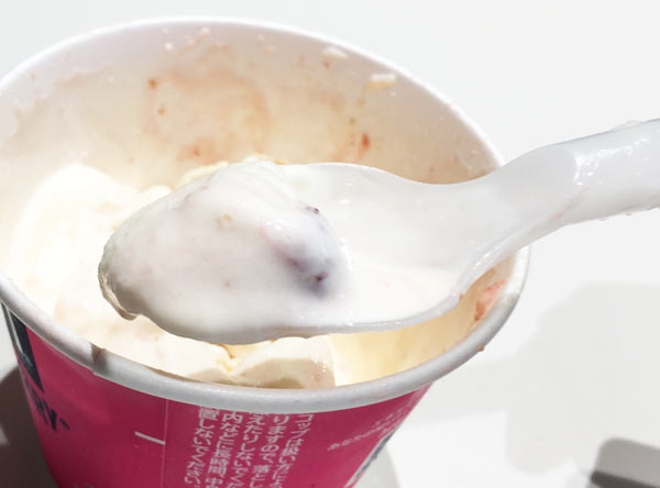 マクドナルドで復活中の人気スイーツ マックフルーリー ストロベリーショートケーキ を安く食べる方法 Mitok ミトク