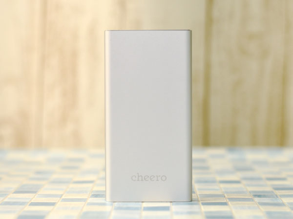 Cheeroの薄型モバイルバッテリー Slim 5300mah は買っても大丈夫 ガチ検証してみた結果 Mitok ミトク