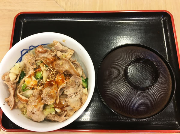 いま松屋に寄るなら一部店舗限定 塩キャベツ豚丼 という塩ダレさっぱりめしを要チェック Mitok ミトク