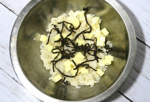 ヒルナンデス で紹介された フレンチトースト風おにぎり を恐る恐る試してみたら 安心した Mitok ミトク