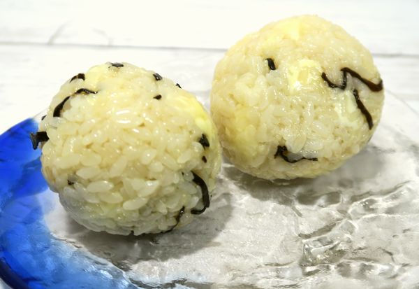 ヒルナンデス で紹介された フレンチトースト風おにぎり を恐る恐る試してみたら 安心した Mitok ミトク