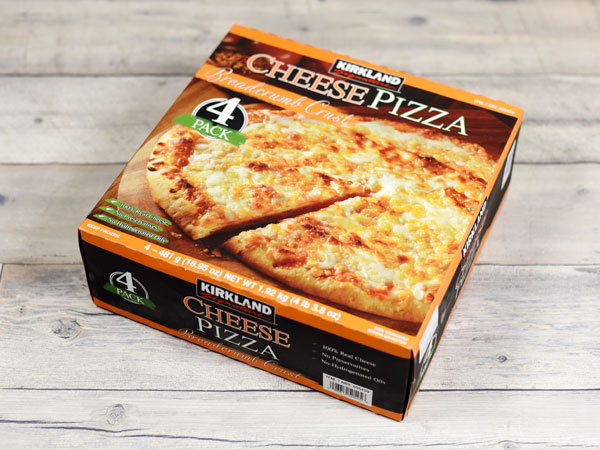 コストコ『冷凍チーズピザ』のおすすめ度は？ 気になるサイズや食べ方をチェック！