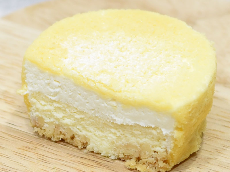 無印良品のレア ベイクド 2層仕立てのチーズケーキ は甘さすっきりの満足スイーツ Mitok ミトク