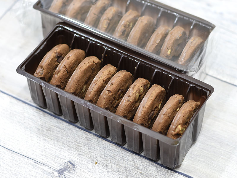 コストコの厚焼き18枚 ウォーカー チョコクッキー はほんのり変わった風味がする Mitok ミトク