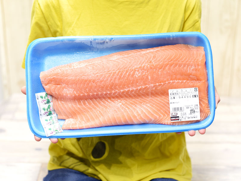 コストコの人気魚介 アトランティックサーモンフィレ はどれくらいお買い得 コスパを調べてみた Mitok ミトク