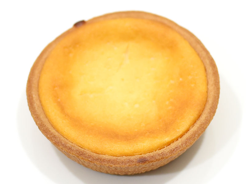 セブンの焼き色タルト ベイクドチーズケーキ は意外とライトな味づくり Mitok ミトク