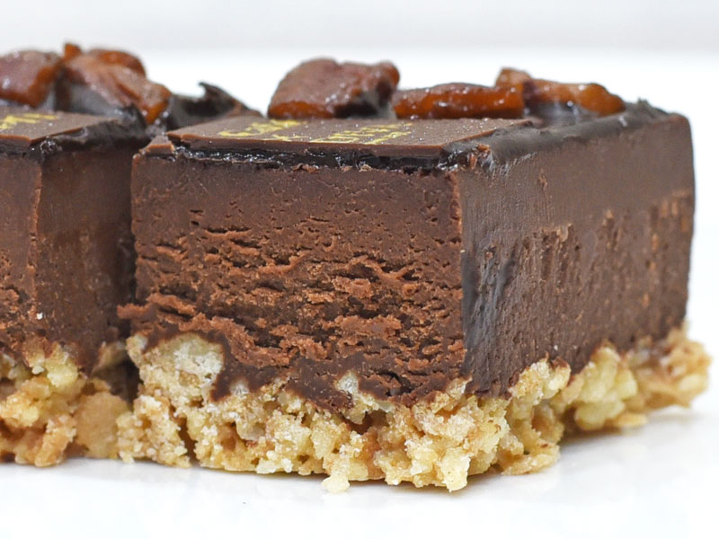 ローソン限定 ゴディバショコラケーキ は生チョコ的なねっとり濃厚スイーツ Mitok ミトク