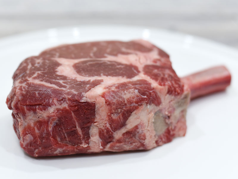 コストコの極厚牛肉『骨付きリブアイステーキ』をおいしく調理する方法 - mitok（ミトク）