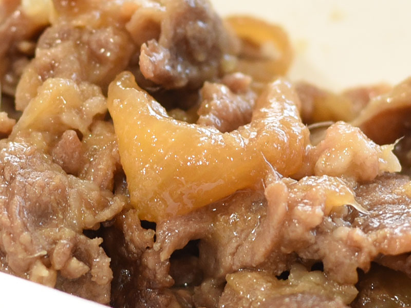 セブンの 豚肩ロース生姜焼 は辛めの濃い味が好きな人におすすめ Mitok ミトク