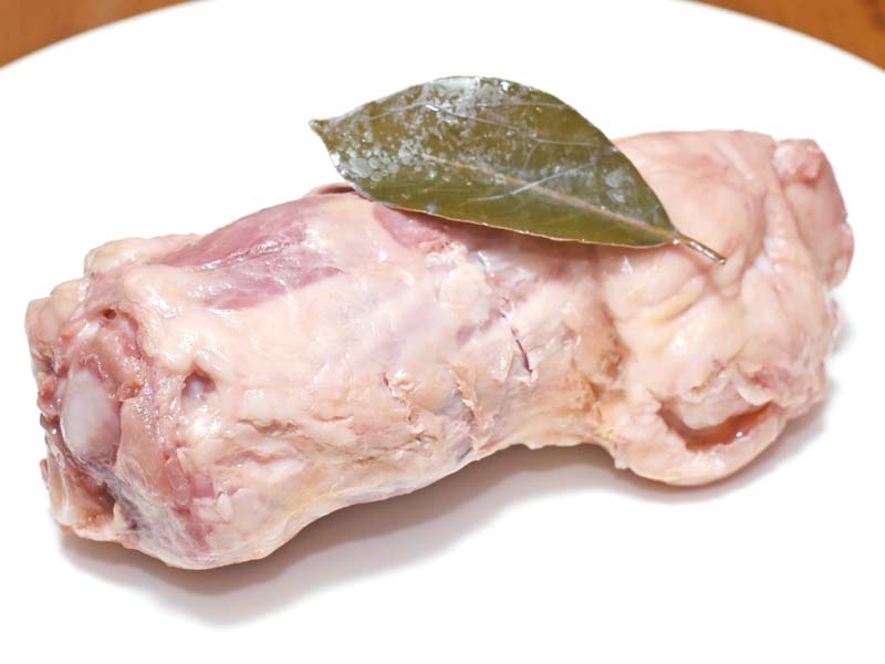 コストコの骨付き豚すね肉『アイスバイン』は熟成されたうまみが極上 - mitok（ミトク）