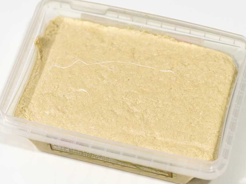 業務スーパーの世界菓子 ハルヴァ プレーン は和風感も漂う香ばしごまスイーツ Mitok ミトク