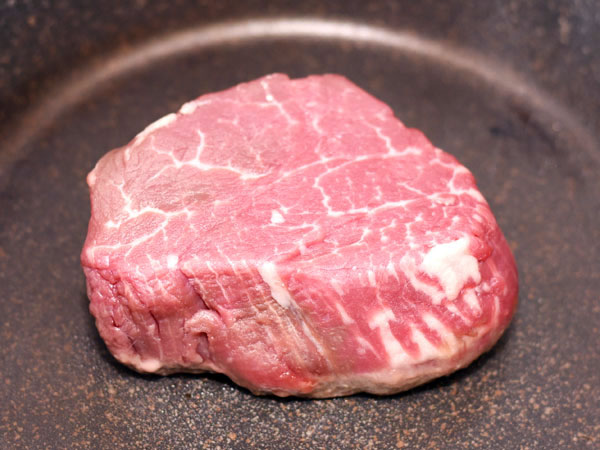 コストコの「赤身がおいしいステーキ肉」おすすめ３選！