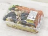 コストコの魚介デリ『ヘムルチャンポン』はどんな料理？ 韓国式ちゃんぽん麺の味わい・ボリュームを確かめてみた